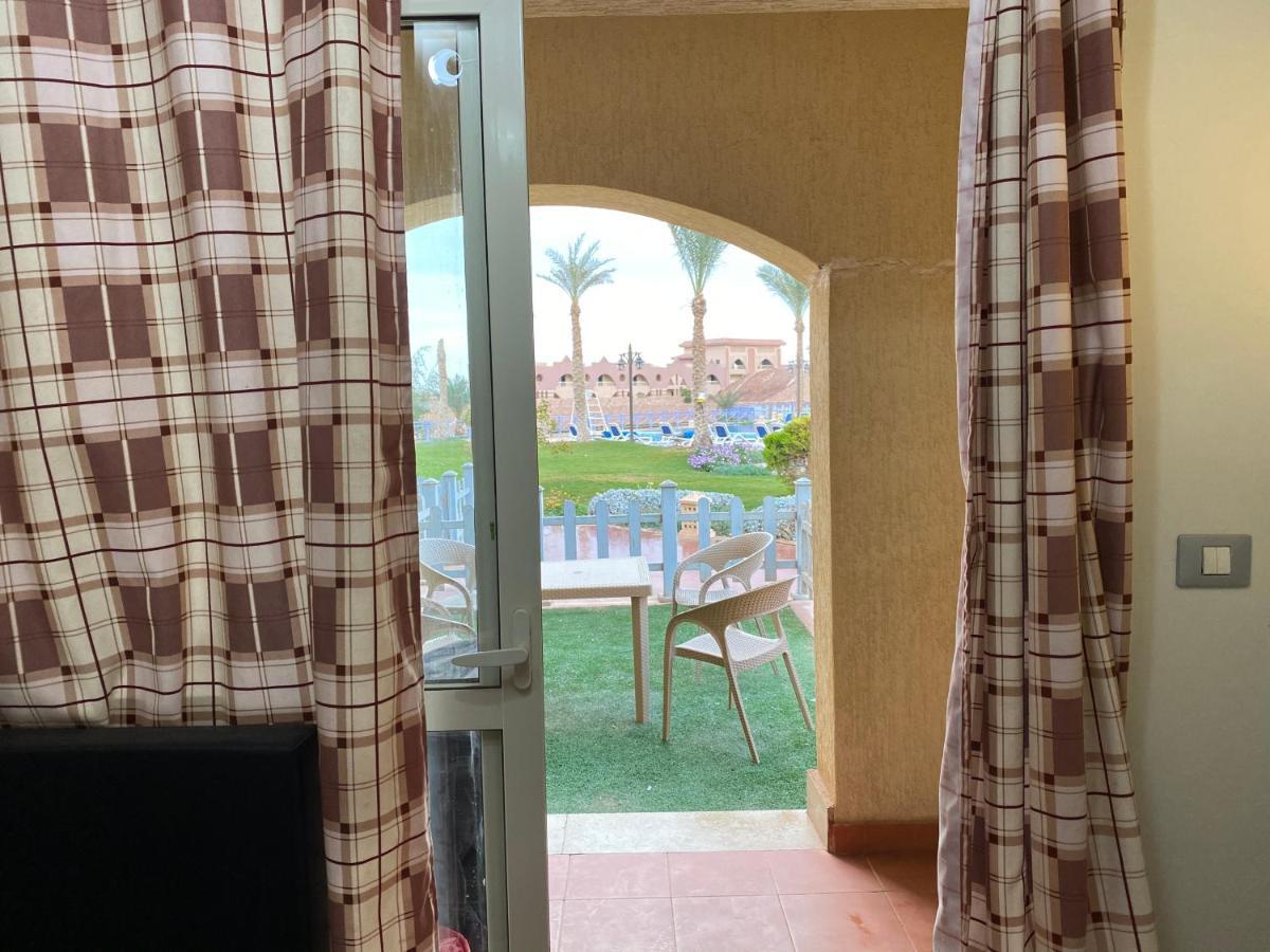 Special Chalets In Porto South Beach Families Айн-Сохна Экстерьер фото