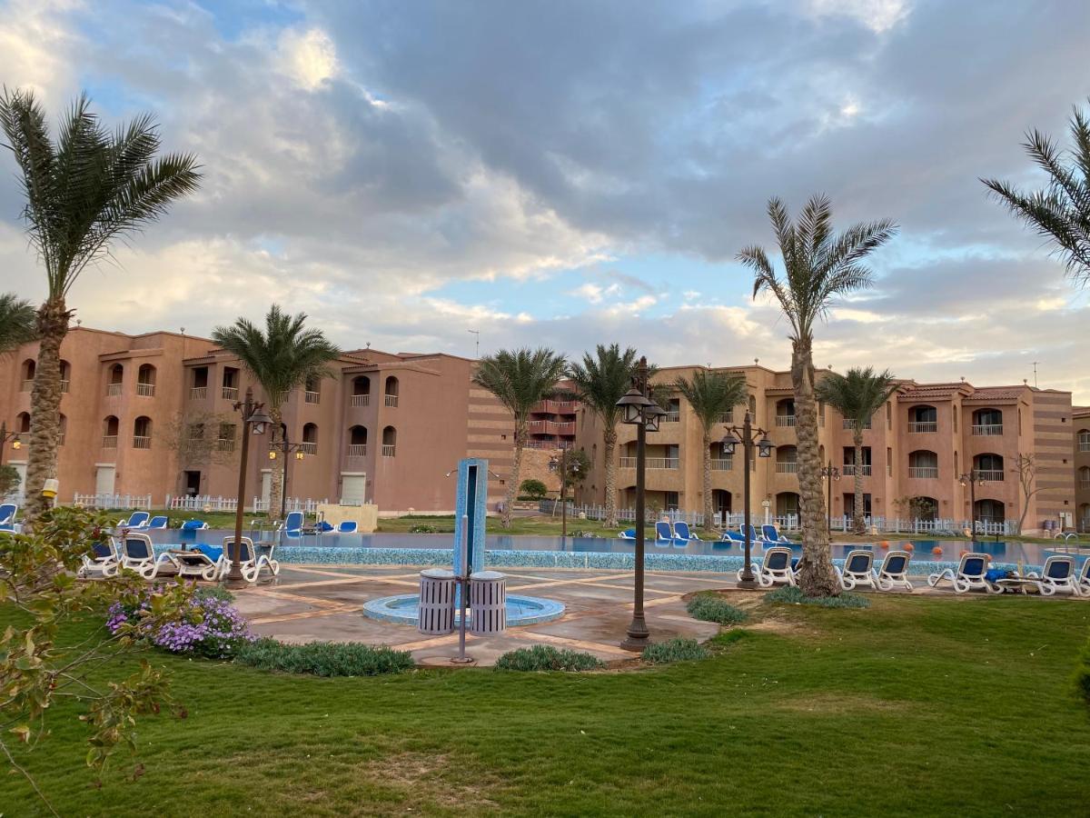 Special Chalets In Porto South Beach Families Айн-Сохна Экстерьер фото